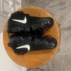 Air Max Nike Vapormax women size 6 new $200